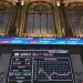 En Asia, el principal índice de la Bolsa de Tokio, el Nikkei, bajó un 0.13% este lunes.