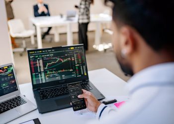 Al cierre de 2025, el mercado de valores de República Dominicana tiene registradas 178,571 cuentas de corretaje, lo que representa un aumento interanual del 12.5%.