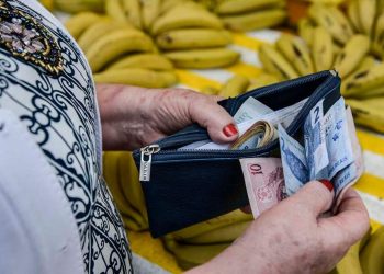 El Gobierno prevé que la economía brasileña crecerá un 3.3% en 2024.