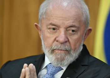 El ministro de Relaciones Exteriores, Mauro Vieira, expresó que el Gobierno de Lula solo se pronunciará sobre acciones concretas.
