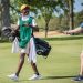 El caddie es la persona que asiste a un golfista durante su juego. | Fuente externa