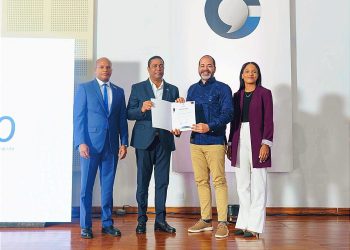 El presidente de Caesco, Miguel Otañez, resaltó el impacto del programa formativo y la responsabilidad que ahora recae sobre los participantes para aplicar los conocimientos adquiridos, durante dos días de capacitación.