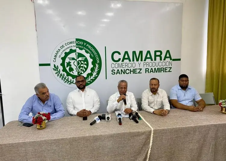 Llamó a la sensatez del liderazgo comunitario, para que se eviten posiciones y situaciones inoportunas que no sumarían al proceso de entendimiento, que más bien podrían provocar disturbios en la zona.