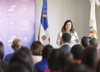 Lucile Houellemont, este esfuerzo formativo responde a una convicción que tenemos en la Cámara Santo Domingo. 