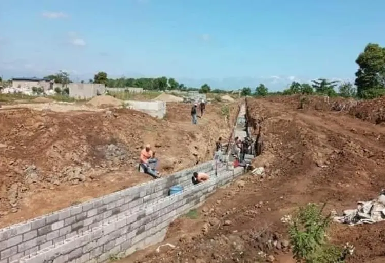 Construcción de canal de riego en río Masacre. | Fuente externa.