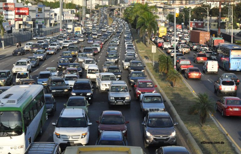 caos transporte taponamientos