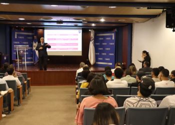 En el lanzamiento fue presentada la conferencia "Importancia de la Psicología Organizacional". | Fuente externa.
