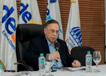 “Hoy el sistema está totalmente estable, solo quedan pequeñas averías en algunos circuitos aún inundados”, precisó.