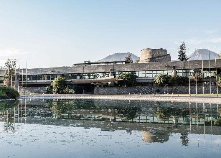 Cepal mantuvo este martes en el 2.4% su previsión de crecimiento de producto interno bruto (PIB) regional para este 2025.