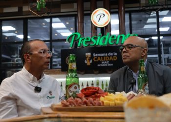 Luis Álvarez destaca que la Cervecería importa entre 20,000 y 25,000 toneladas de maíz al año, un volumen que podría reemplazarse parcialmente con producción nacional.