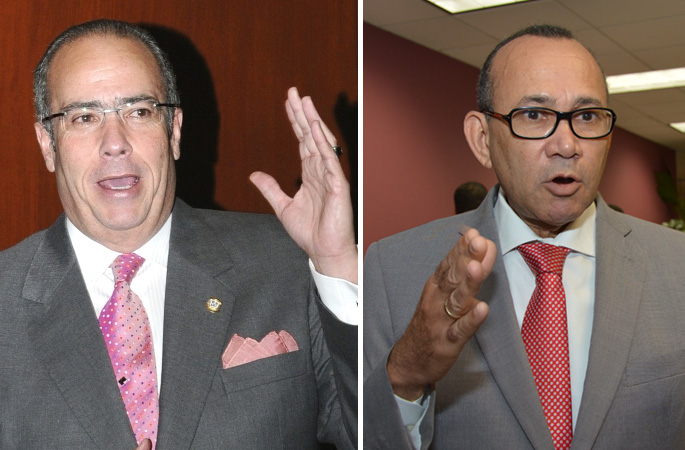 El senador Charles Mariotti no quiso responder a las acusaciones que le hace Víctor Castro.