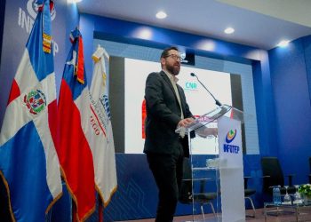 Ureta Parraguez, ingeniero en Recursos Naturales Renovables, indicó que el país tiene un amplio camino por recorrer.