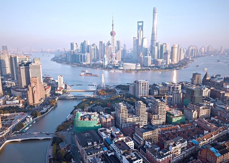 China también pretende destinar otro €127,871 millones a ayudar a los gobiernos locales a hacer frente a sus problemas de deuda.