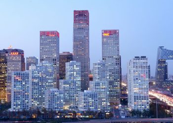 La mitigada desaceleración china se atribuye en gran medida a unas exportaciones netas mejores de lo esperado, a pesar de la persistente debilidad en el sector inmobiliario y la baja confianza de los consumidores.
