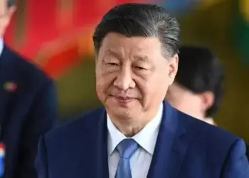 Las autoridades chinas han decidido ajustar el tipo arancelario estipulado para las importaciones originarias de Estados Unidos del 84% al 125%.