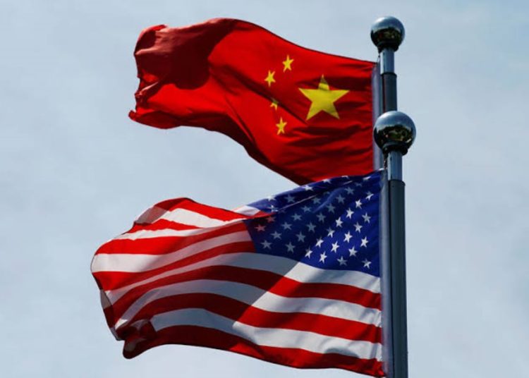 China sale en defensa de las empresas tecnológicas del gigante asiático.