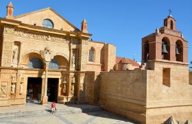 ciudad colonial catedral primada de america