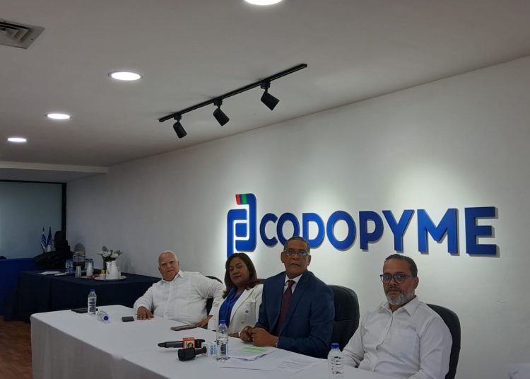 Fernando Pinales expresa satisfacción por la promulgación de la Ley 42-25.