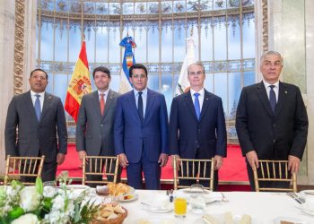 "Nos enfocamos en conseguir 500,000 asientos para este año desde el mercado europeo, ya que representa un 1,300,000 turistas, por lo que es un mercado extremadamente importante y no lo podemos perder”, sostuvo el ministro de Turismo.