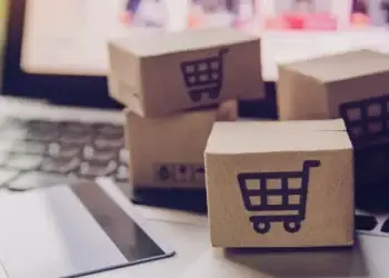 Pese al descenso como proporción del PIB, el valor agregado bruto del comercio electrónico se elevó un 8.5% anual en términos reales en 2023 hasta más de US$81.460 millones, indicó el informe.