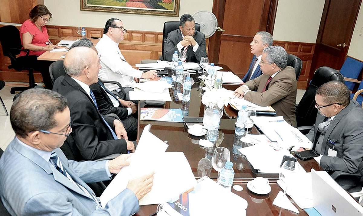 comision de finanzas senado