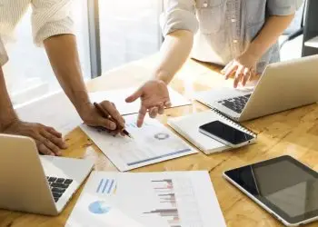 Refleja mejoras en eficiencia regulatoria, digitalización y atractivo para la inversión extranjera.