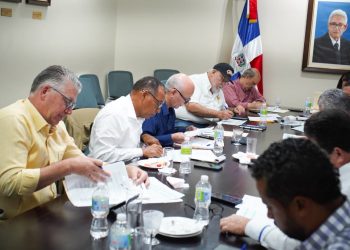 Durante el encuentro fueron evaluadas y aprobadas 20 solicitudes de financiamiento, las cuales serán canalizadas a través del Banco Agrícola.