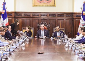 El encuentro se lleva a cabo el Palacio Nacional. Fuente externa.