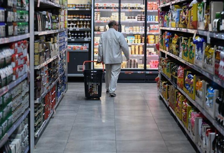 En concreto, con datos de abril, los ciudadanos esperan que la inflación se situará dentro de un año en el 2.9%, frente al anterior 3%.