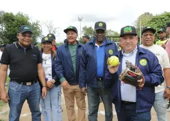 Santiago Portes destacó que la cooperativa de los maestros seguirá comprometida con el desarrollo social y colectivo de las comunidades.
