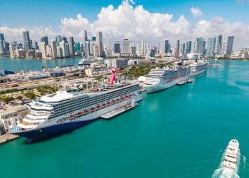 El turismo de cruceros impulsa el desarrollo económico de destinos costeros en todo el mundo.