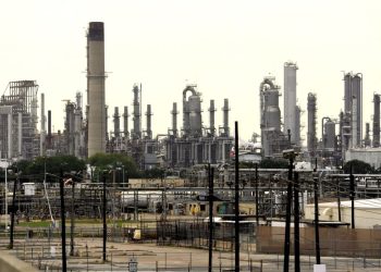 Al término de la sesión, los contratos de futuros para mayo sumaron US$3.46 respecto al cierre anterior.