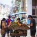 La crisis energética y las sanciones internacionales agravan la situación económica del país.
