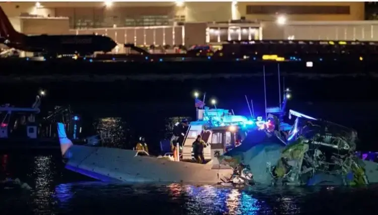 Así lo informó el jefe de bomberos y servicios de emergencia de Washington, John Donnelly.