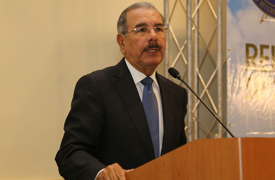 danilo medina pacto fiscal