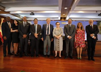 En otro orden, el funcionario también informó que actualmente están en proceso 90 auditorías, de las cuales 20 serán publicadas en los próximos días.