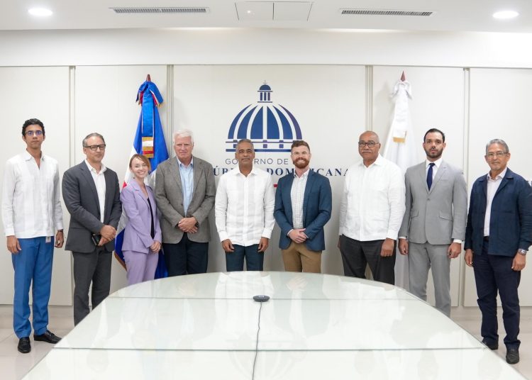 Los representantes estadounidenses destacaron los avances del proyecto y su importancia para la economía nacional y los inversionistas.
