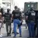Desde la semana pasada, un ensordecedor silencio se apodera de las calles de Barrio Obrero y la música típica de República Dominicana, como merengues y bachatas, han dejado de escucharse en los bares, que están ahora cerrados como muchos otros negocios por miedo.