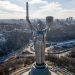 Monumento a la Patria Ucraniana, en Kiev, Ucrania. - Fuente externa.