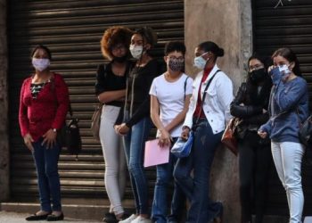 La economía brasileña, la mayor de América Latina, avanzó un 0.1% en el tercer trimestre y el Gobierno prevé que culminará 2025 en el 2.4%.