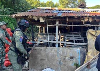 En el lugar también se encontraban 51 embarcaciones artesanales.