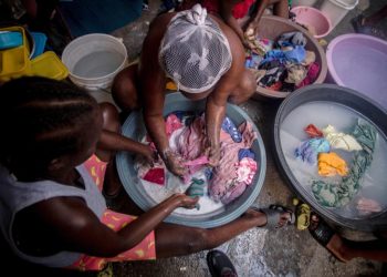 Las autoridades estatales siguen sin conseguir recuperar los territorios bajo el control de las bandas armadas para favorecer el regreso de los desplazados a sus hogares.