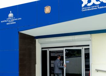 La Dirección General de Contrataciones Públicas explicó que la resolución busca fortalecer la transparencia y seguridad de la información.