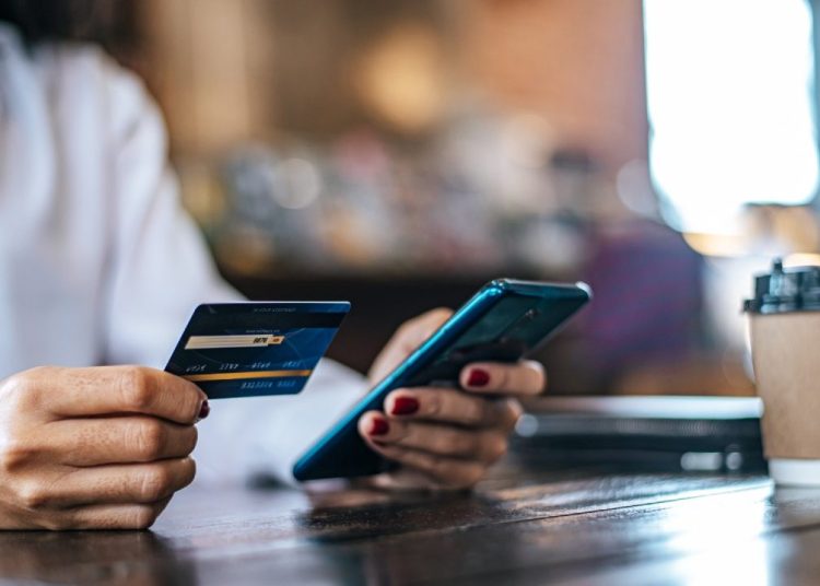 En el ámbito local, República Dominicana cuenta con iniciativas impulsadas por el BC, las cuales están fortaleciendo la adopción de pagos electrónicos.