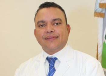 Doctor Julio César Landrón.