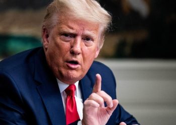 Desde el inicio de la contienda en Ucrania, Estados Unidos ha impuesto numerosas sanciones contra Rusia, que incluyen restricciones al sector petrolero y a grandes bancos rusos.