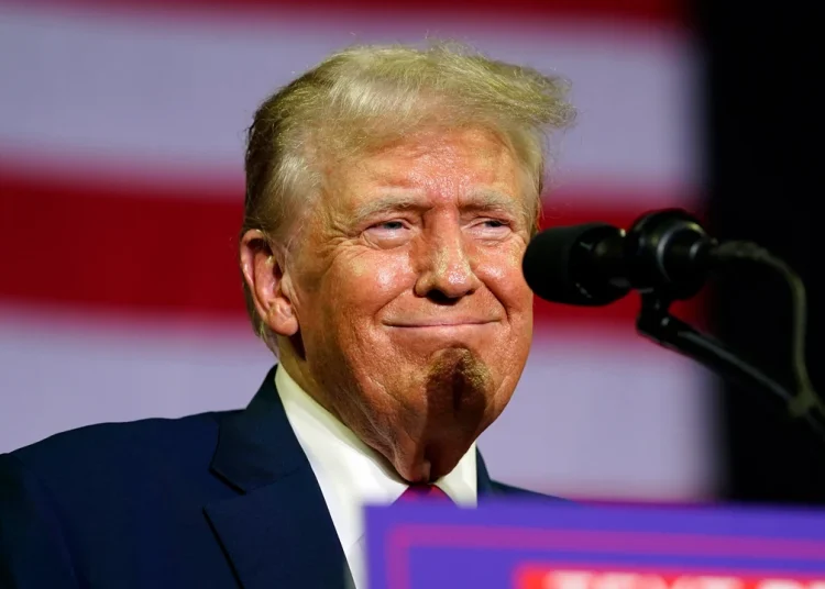 Trump también impuso el miércoles elevados aranceles a los países a los que se trasladaron fábricas chinas tras las fricciones comerciales entre Washington y Pekín durante el primer Gobierno del neoyorquino.