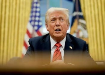 Trump consideró que "lo único" en lo que Zelenski era bueno era en "manejar a su antojo" al expresidente de EE.UU. Joe Biden, quien se distinguió por su apoyo a Ucrania.