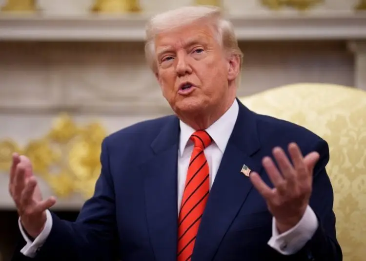 Por el momento, no está claro si las personas con visados vigentes quedarían exentas de la prohibición.