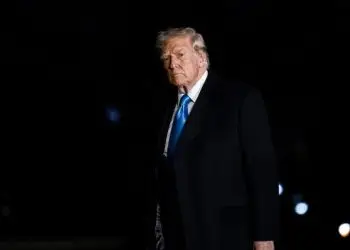 Los aranceles de Trump, que deberían entrar en vigor el martes, han sido respondidos con la promesa, por parte de Canadá y México, de aranceles recíprocos en represalia.